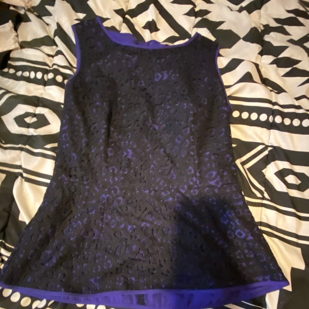 Blue shirt with black flower lace and zipper